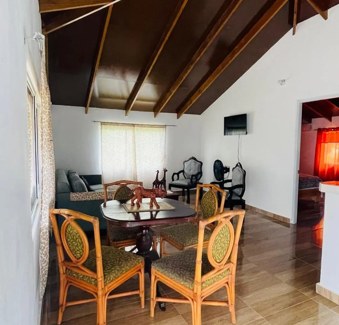 Apartamento Comodo En Las Galeras Cerca Samana Apartment